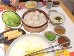 -馋三尺蟹粉小笼(人民广场店)