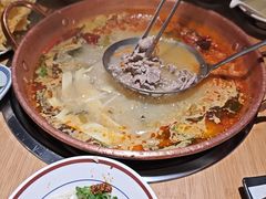 -洱火云南酸菜牛肉火锅(石景山当代商城店)