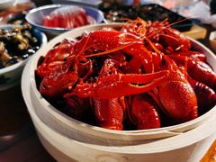 -琥珀老六龙虾(四里河店)