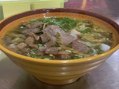 -花溪牛肉粉(八鸽岩店)