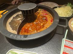 -晓宇重庆火锅(西安荟聚店)