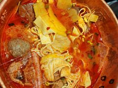 -成都你六姐·牛肉冒菜(城市集市合生汇店)