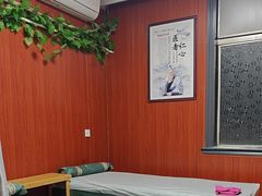 -国医整脊馆(武夷路店)