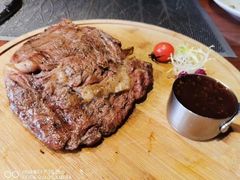 -JINNS锦时 steak&pizza(浸信会礼拜堂旧址店)