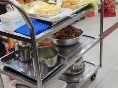 -屯老二农家铁锅炖·行业领军者(梅江店)