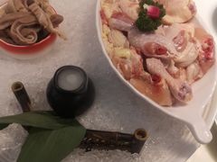 -洪氏嗨捞·猪肚鸡火锅(阳光天地店)