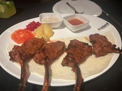 -Efes Turkish & Mediterranean Cuisine 艾菲斯餐厅(陆家嘴店)