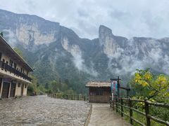 -鹿院坪生态旅游景区