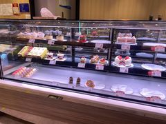 -巴黎贝甜(大宁国际商业广场店)