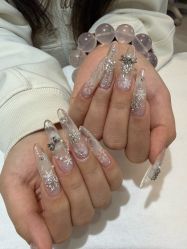 -LynLyn琳林美甲美睫
