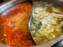 -黄利砖万峰林布依特色酸笋牛肉馆