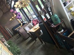 -山有花啡餐厅(常营总店)