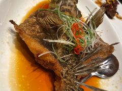 -HOMES上海本帮菜(襄阳公园店)