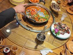 -亮欢寨酸汤鱼(沙冲路店)
