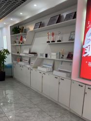 -蕾特恩专业祛痘国际连锁