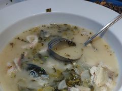 -严记小天府酸菜鱼(西四路店)