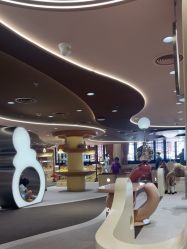 -奈尔宝家庭中心·国风主题·亲子餐厅(豫园商城店)