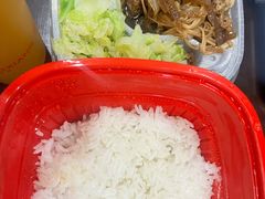 -南城香·饭香串香馄饨香(青年路店)