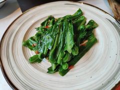 炒桑叶-若蘭慈·无国界素食料理(欢乐海岸店)