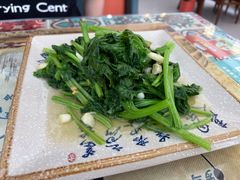 -壹阁胡羊焖饼(特色小吃街店)