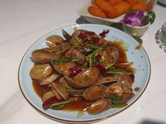 -嗨辣小聚·盘锦河蟹·海鲜烧烤龙虾(盘锦十年好店)