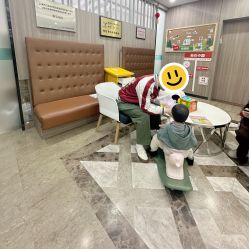 -睿宝儿科·眼科·口腔(静安大悦城门诊部)