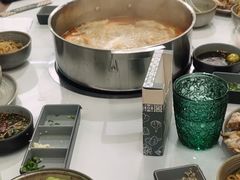 -喃喃椰·糟粕醋·椰子鸡火锅(七堡花园店)