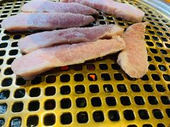 -唯成•韩国炭火烤肉 유성고기