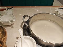 -粤顺渔坊·中山脆肉鲩火锅(清湖店)