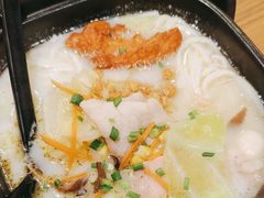 阿香过桥米线-阿香米线杭州西湖银泰文化广场餐厅