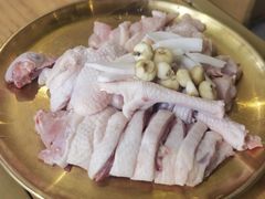-三个椰子·现砍椰子鸡(金源CBD店)