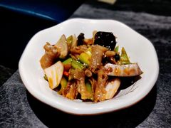 -虾友记(麻辣小龙虾 烤鱼 烧烤)