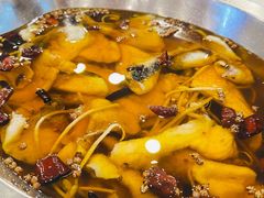 -鑫巴蜀小镇 · 水煮鱼专研店(玉桥店)
