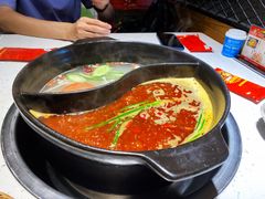 -钢管厂五区小郡肝串串香(奥克斯广场锦城万达店)