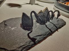 黑天鹅榴莲酥-解香楼(八盘岭路店)