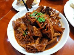 笋干烧肉-品雅轩农家乐
