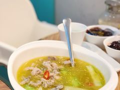 -江湖情酸菜鱼(万菱汇店)