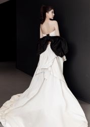 -Vera Wang婚纱礼服旗舰店