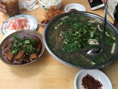 -谢老五跷脚牛肉·非遗传承店