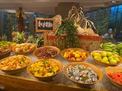-松山湖凯悦酒店·Café自助餐厅·周末火舞秀表演