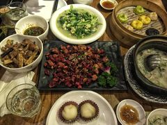 -隆喜元鱼汤包·海鲜(中联广场店)