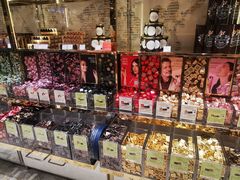 -VENCHI 闻绮(北京国贸商城店)