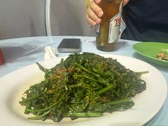 -明记烧鱼美味店