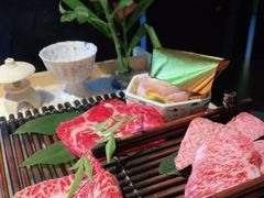 -铭牛烧肉·和牛海鲜自助(高新月牙湖店)