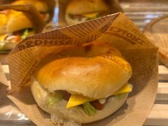 鸡扒汉堡-美点饼业(埌西店)