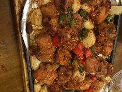 -老东镇啤酒屋海鲜加工·蒸汽海鲜·海鲜烧烤(台东店)