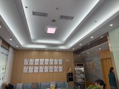-上海仁爱医院口腔科 · 种植