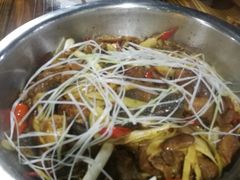 招牌闷烧鸡-弓虽昌焖烧鸡(大竹林店)