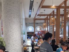 -三人行骨头王火锅(长寿店)