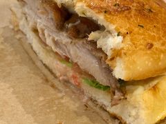 汉堡-必胜客(龙泉万达店)